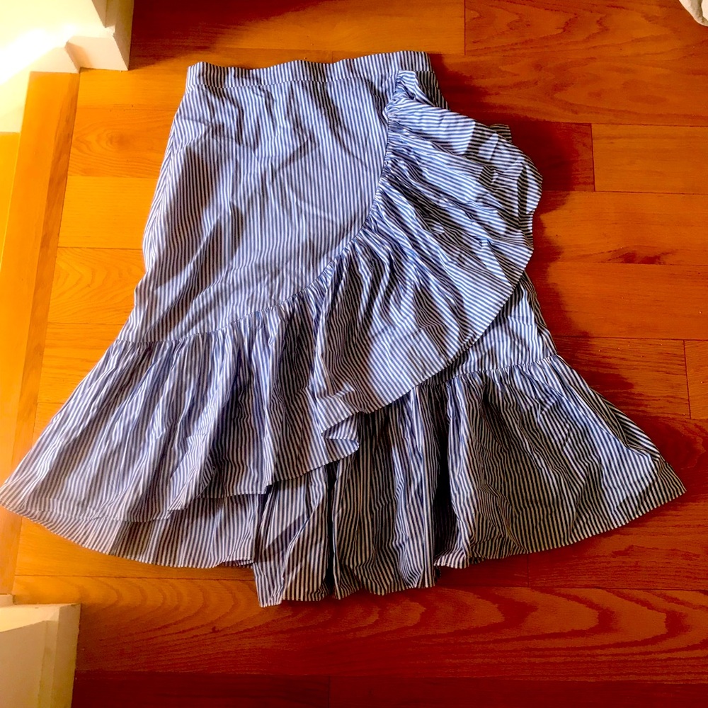 Nordstrom blue seersucker ruffle skirt - XL